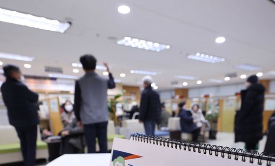 인상 직전 국민연금 종합상담실 북적