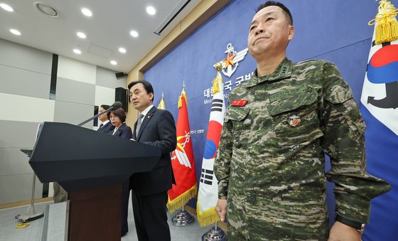 해병대 1·2사단 평시작전통제권, 50년 만에 해병대로