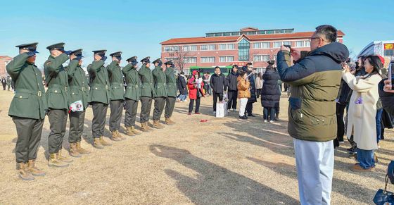 해병대 신병  '필승'