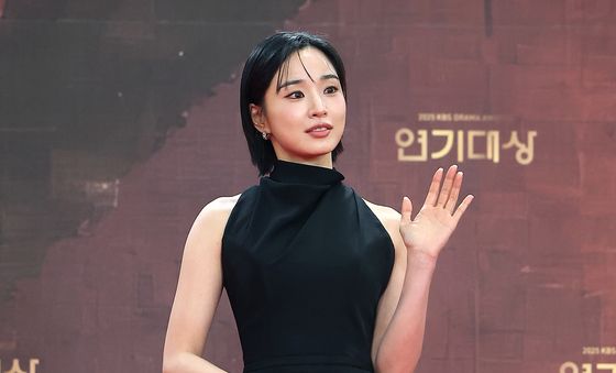 방효린, 블랙 여신