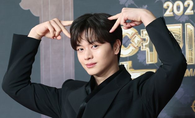 육성재, 귀요미 플러팅