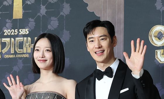 SBS 연기대상 찾은 표예진과 이제훈