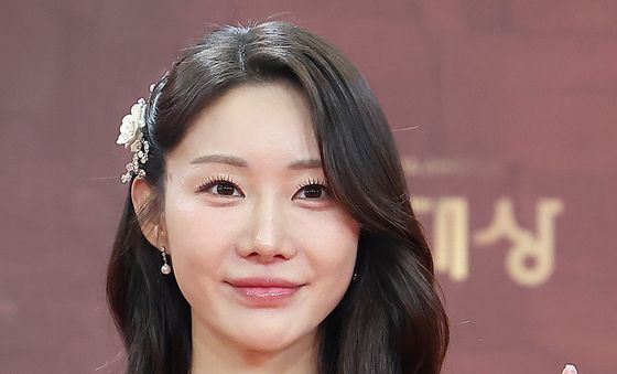 한그루, 변치 않는 미모