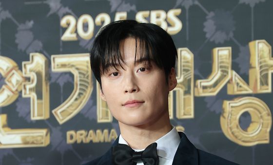 허남준, 2025 SBS 연기대상 MC