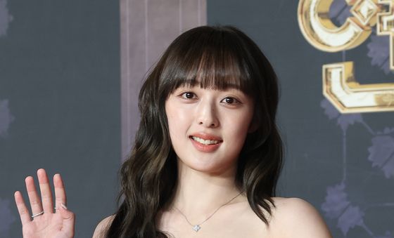 김보라, 빠져드는 눈빛