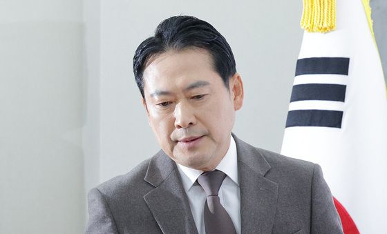 장동혁 '계엄 1주년 지난 후 등청'