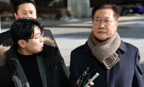 김건희씨 관련 수사 무마 의혹… 박성재 전 장관 특검 출석