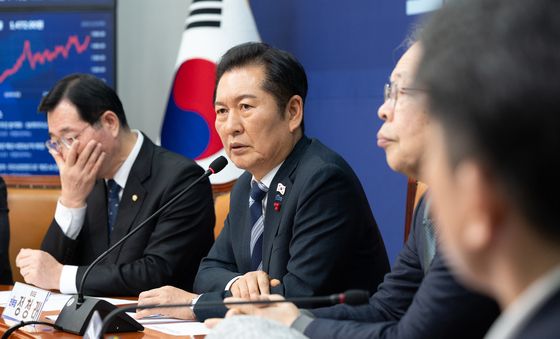 보훈·역사 분야 정책 간담회 인사말하는 정청래 대표