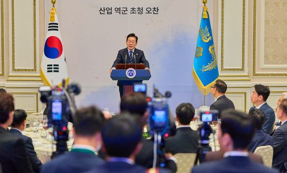 산업 역군들 만난 이재명 대통령