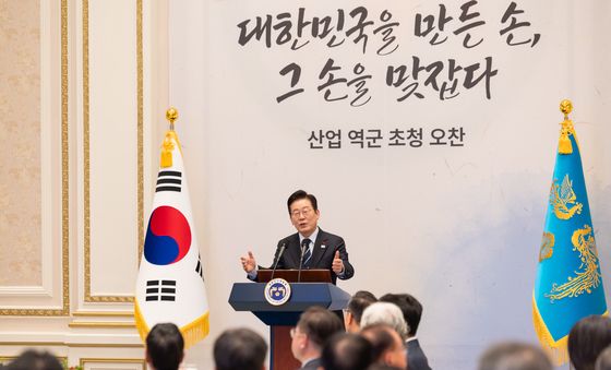 이재명 대통령, 산업 역군 초청 오찬
