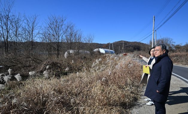 '국립고궁박물관 분관' 건립 부지 살펴보는 허민 국가유산청장