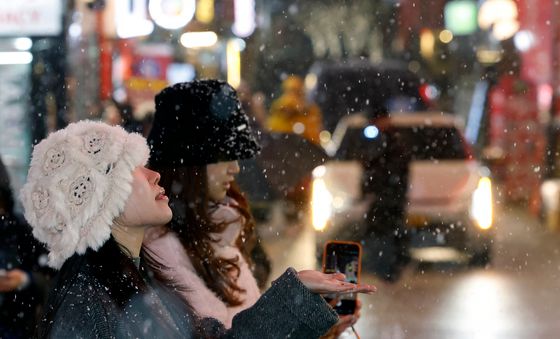 서울에서 만난 첫눈