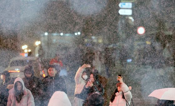 함박눈 내리는 서울