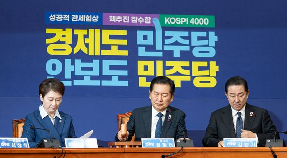 최고위 속개하는 정청래 민주당 대표