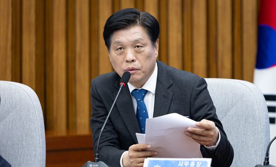 당헌당규 제안설명하는 조승래 민주당 사무총장