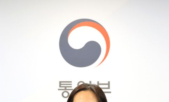 정례브리핑하는 장윤정 통일부 부대변인