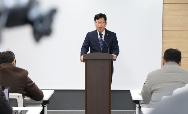 완주·전주 통합 관련 발언하는 안호영 의원