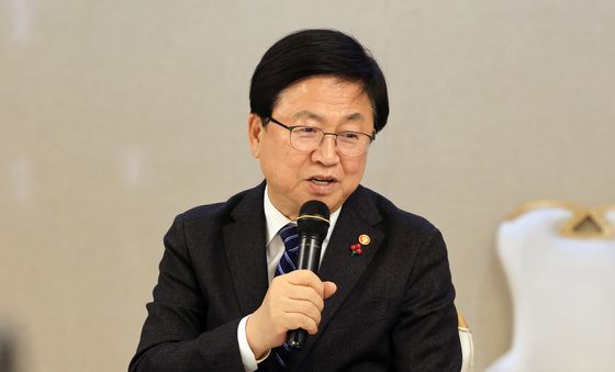 모두발언하는 최교진 교육부 장관