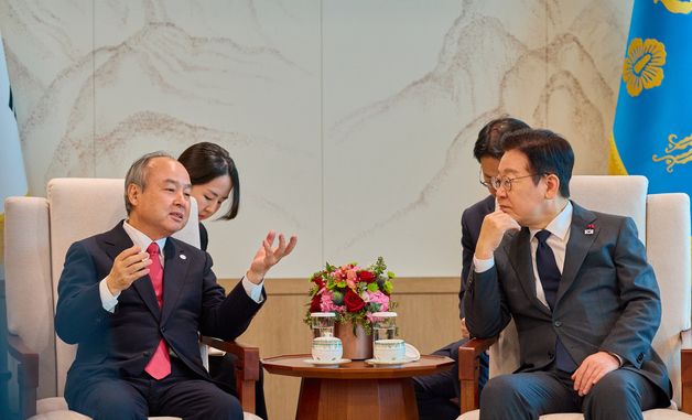 이재명 대통령 '손정의 소프트뱅크그룹 회장 접견'