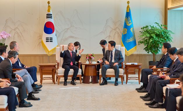 이재명 대통령 '손정의 소프트뱅크그룹 회장 접견'