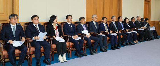 2025년 첫 전국법원장회의 참석한 대법원장과 대법관들