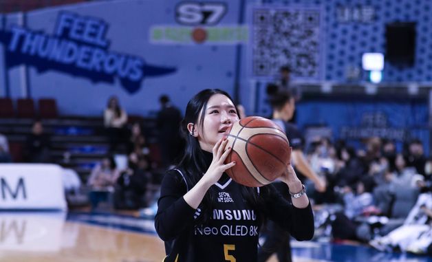 송하예, 승리기원 시투