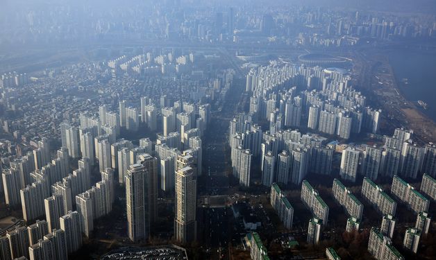 李대통령 '지역 균형 발전, 수도권 집중 해결을 위한 정말 필요한 요소'