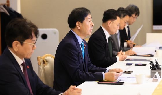 관계부처 합동 재정집행 점검회의 주재하는 구윤철 부총리