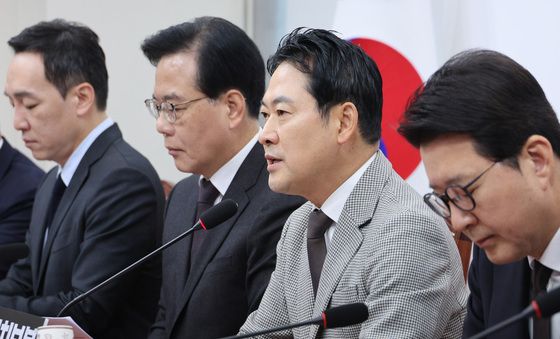 모두발언하는 장동혁 대표