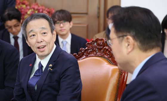 국회의장 예방하는 미즈시마 코이치 대사