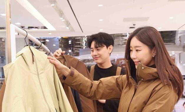 신세계백화점, '골드윈' 2025 스키 컬렉션 팝업스토어 오픈