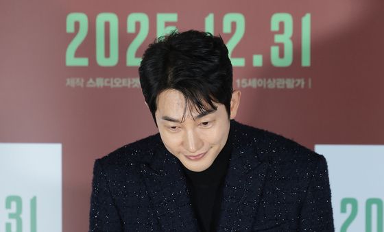 인사하는 배우 박시후