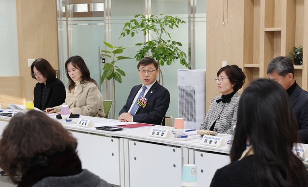 정근식 서울시교육감,  '맞춤형통합지원' 간담회