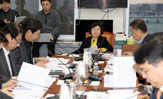 국회 과방위 소위 '허위조작정보 근절법' 논의