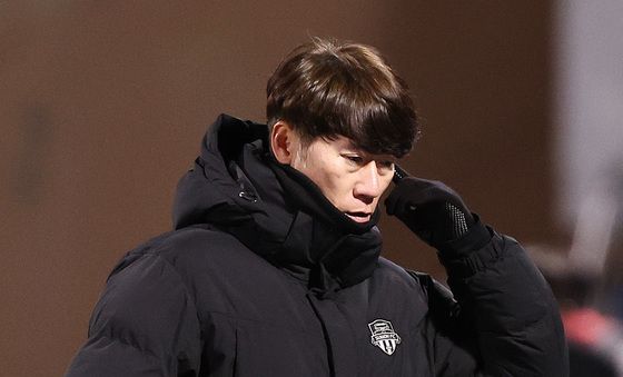 김은중 감독 '이대론 안된다'