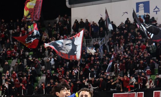 추가골 넣은 갈레고