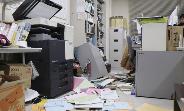 日 아오모리서 규모 7.6지진…쓰나미 경보 발령