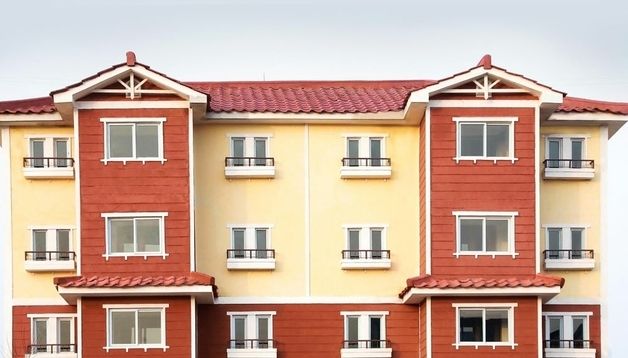 북한 희천시 송지농장 주택 신축…"명절처럼 흥성"