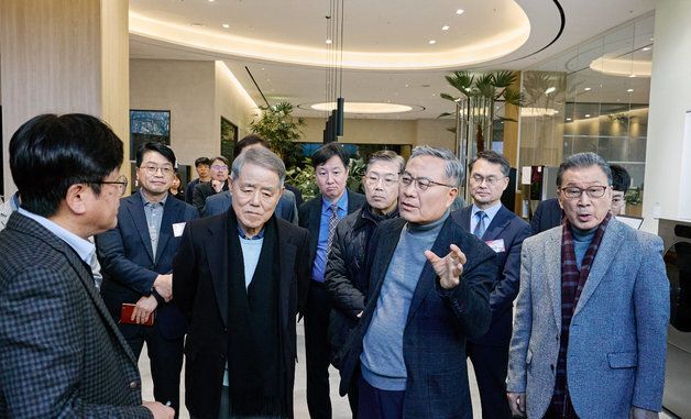 LG 가전의 산실 '가산 R&D 캠퍼스' 50주년, 더 새로운 고객 경험 혁신 이끈다