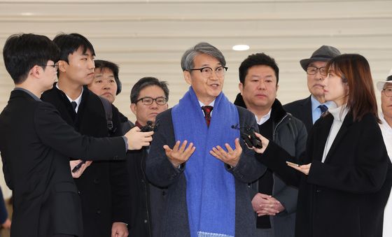 최재영 목사, 김건희 특검 참고인 조사 출석