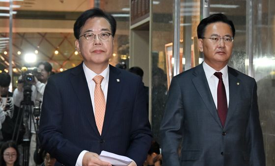 국회의장실 향하는 송언석