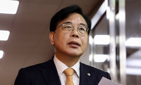 송언석 원내대표 '본회의 전 입장 발표'