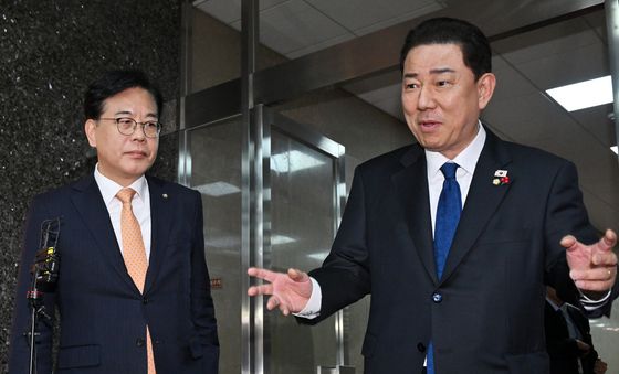 국회의장과 회동 마친 여야 원내대표