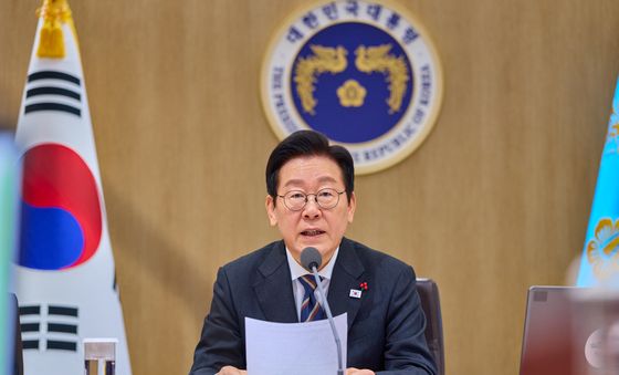 국무회의 발언하는 이재명 대통령