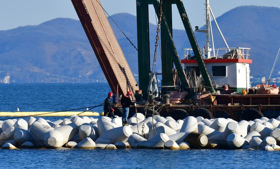 포항 영일대해수욕장 수중 잠제 설치 공사