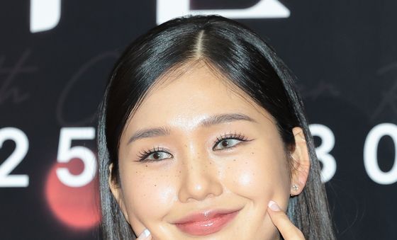 미미, 신비로운 눈빛