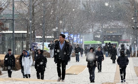눈 내리는 캠퍼스