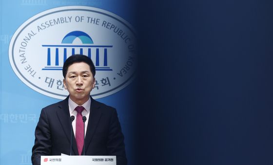 결백 주장하는 김기현 의원