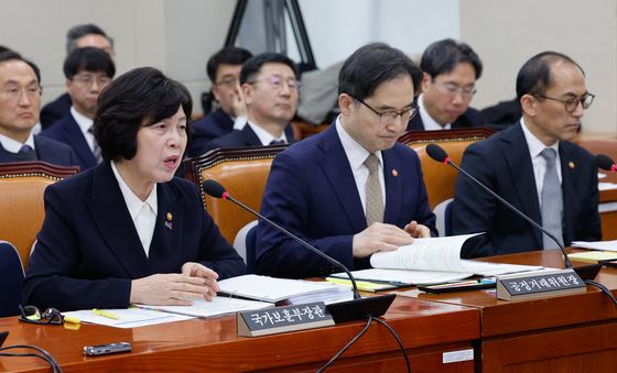 김구 선생 국적 질의받은 강정애 보훈부 장관