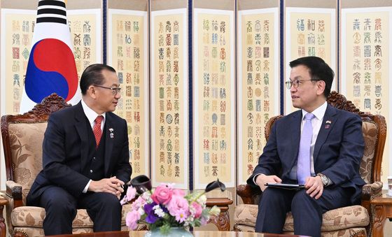 최상목 권한대행, 싱가포르 국회의장 접견